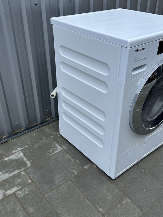 Прально сушильна машина Miele WTR 860