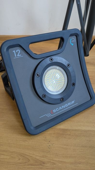 Lampa robocza Scangrip NOVA 12K 12000 lm + statyw 3 m