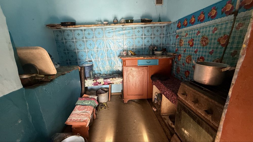 Будинок 73 м² + 25 сот під забудову в с. Раковець. Газ, світло, вода!