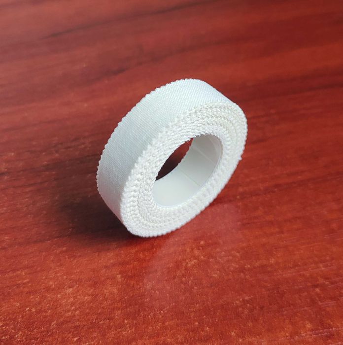 Спортивний тейп (пластир) SportTapes 1.25см, 2.5см, 5см x 5м