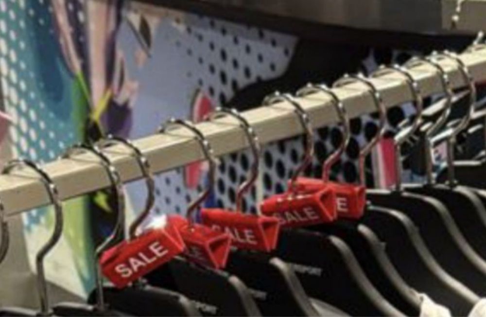 Цінник зі знижкою