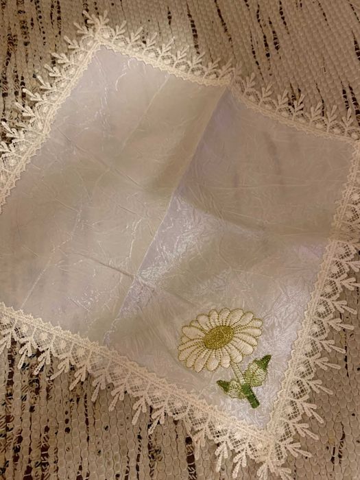 Подарочный комплект Набор NETA TEKSTIL  скатерть  и салфетки жатка.