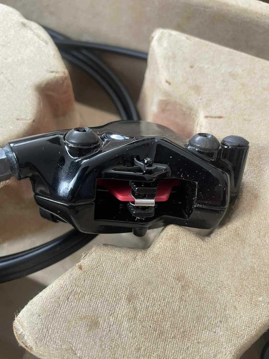 Nowy Zestaw hamulcowy Sram Force AXS D2 Klamki Zaciski Gravel