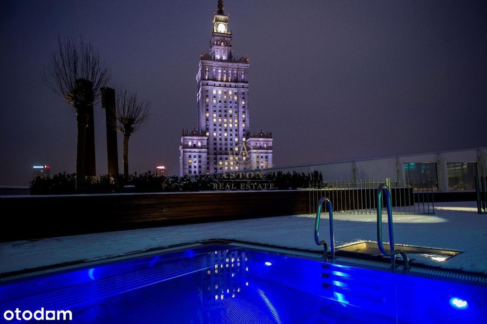 Złota 44 High-Floor Corner Apartment, Panoramic Sk
