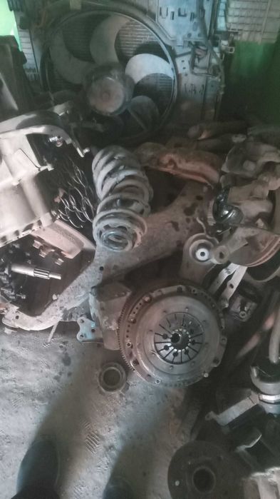 Продам запчастини віто 638