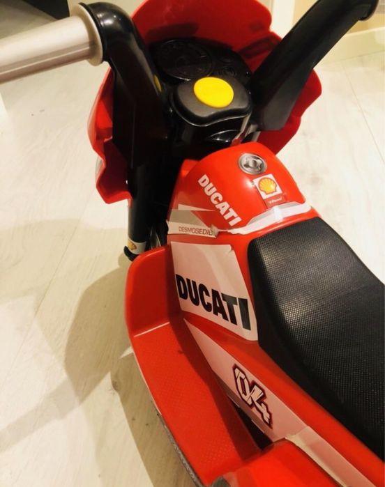 Peg Perego клектромотоцикл дитячий