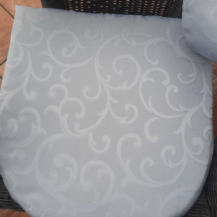 Poduszki ogrodowe, na balkon, taras 40x40, 2 sztuki. Negocjacja ceny.