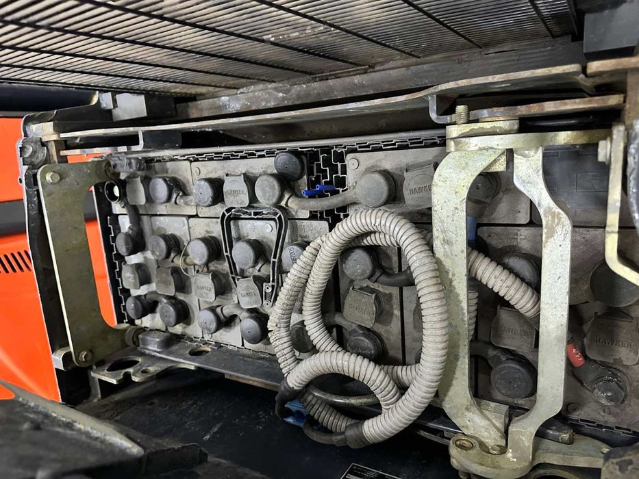 Комплектувальник замовлень LINDE N 20 LX. Висота підйому 960 мм.