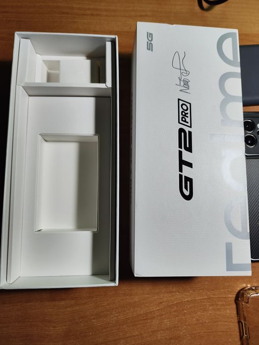 Smartfon realme Gt2 pro