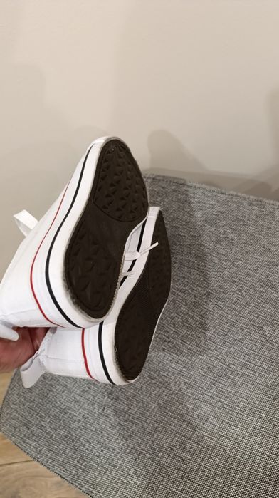 Trampki Sinsay 35 białe