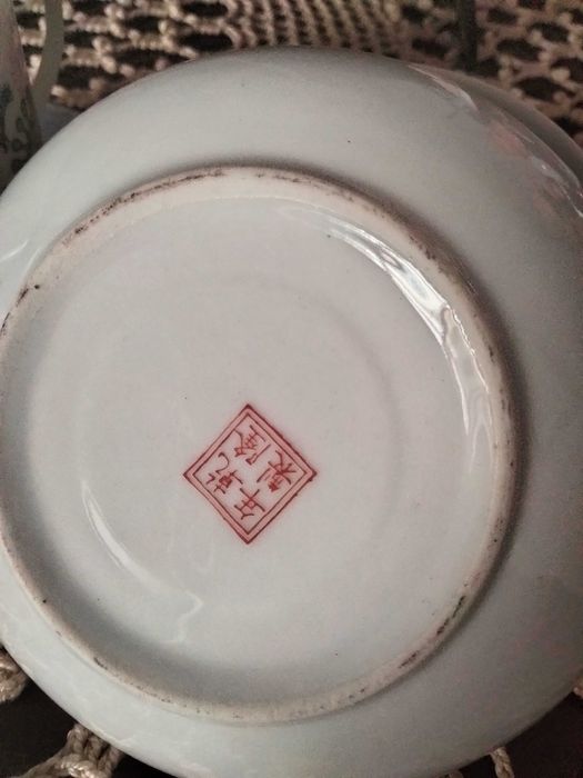 Chinese porcelain: 2 coffee cups424185569855426561