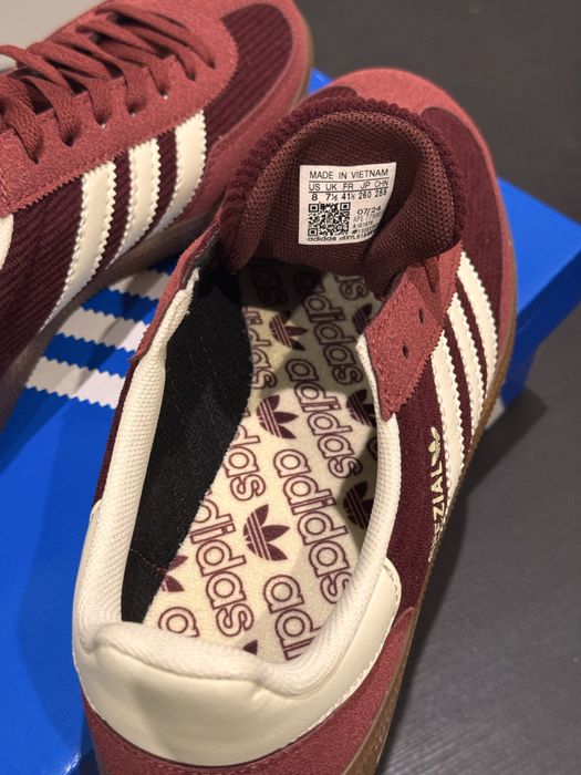 Sapatilhas Novas Bordo