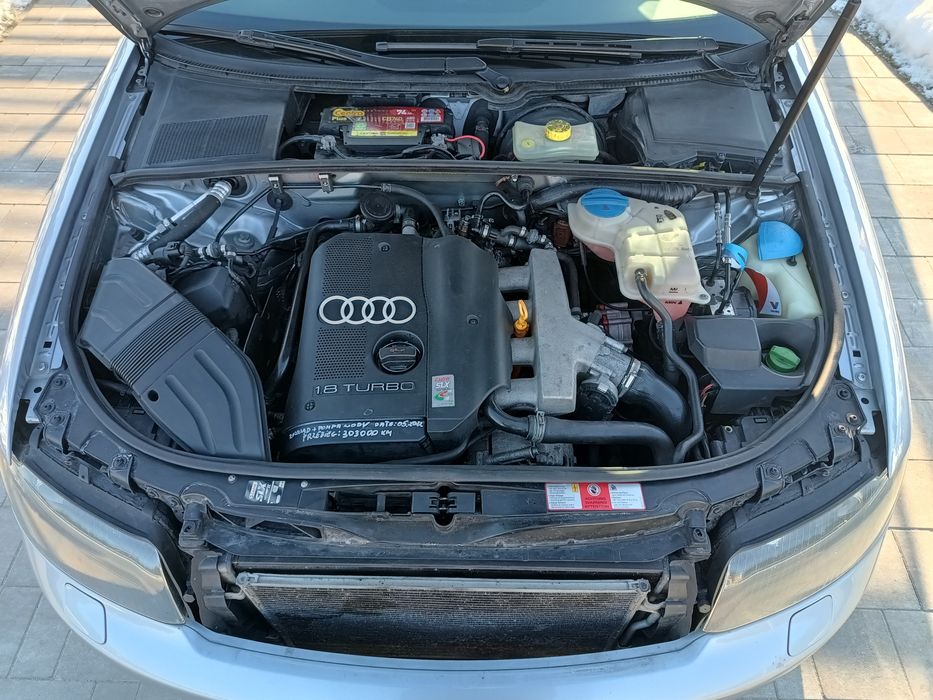 Audi A4 B6 1.8 T Quattro 4x4 S-LINE LPG w oryginale dobrze wyposażona