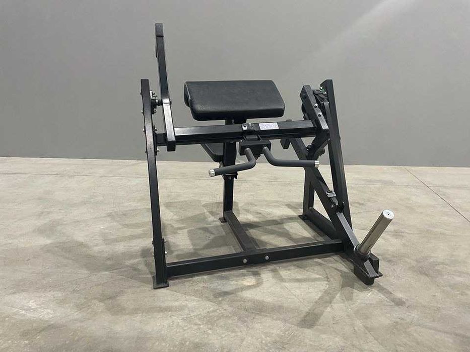 Hammer Strength Biceps Curl Plate-Loaded  maszyna na biceps ODNOWIONA