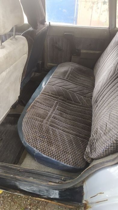 Продам автомобіль Москвич 2142