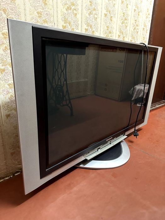 Телевізор Panasonic TH-42PA20