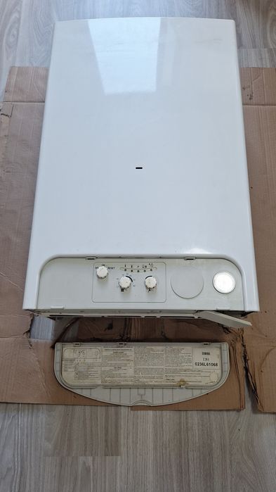 Caldeira Ferroli Domina C24E