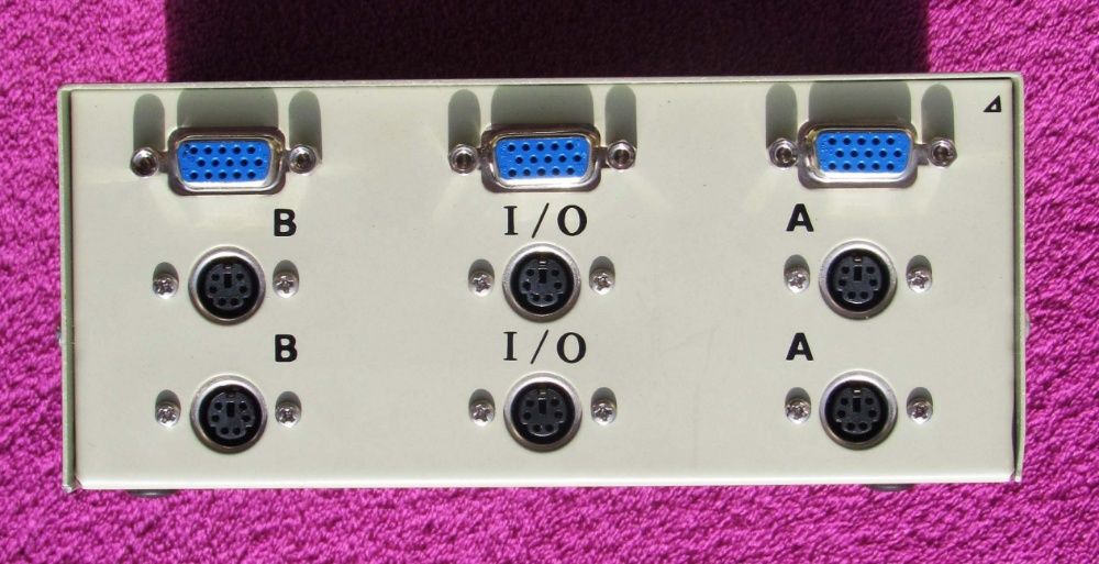 Caixa de comutação manual / Data Switch manual AB VGA PS/2