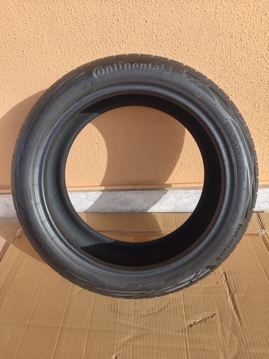Pneu continental 17' Ecocontact 6