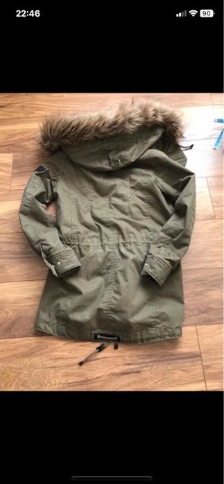 Kurtka parka Bershka S