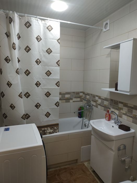 Аренда 2 комн.кв  с евро ремонтом на  В.Стуса 9.