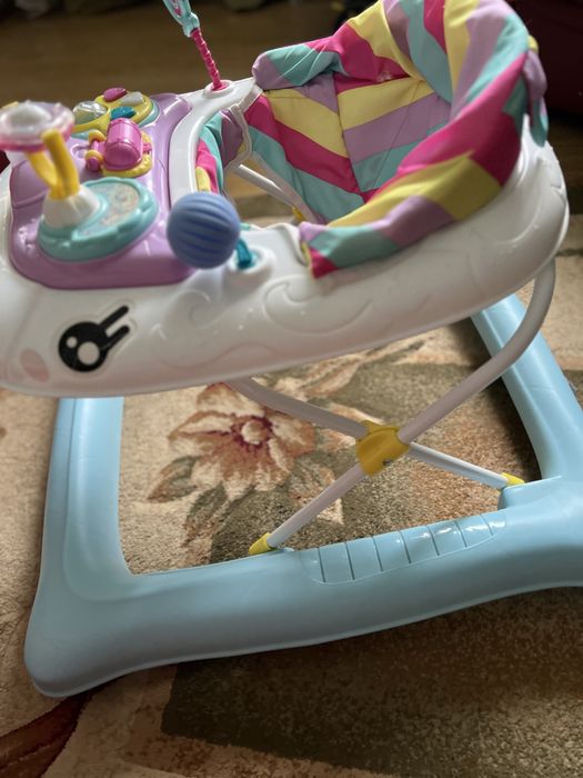 Продам ходунці дитячі