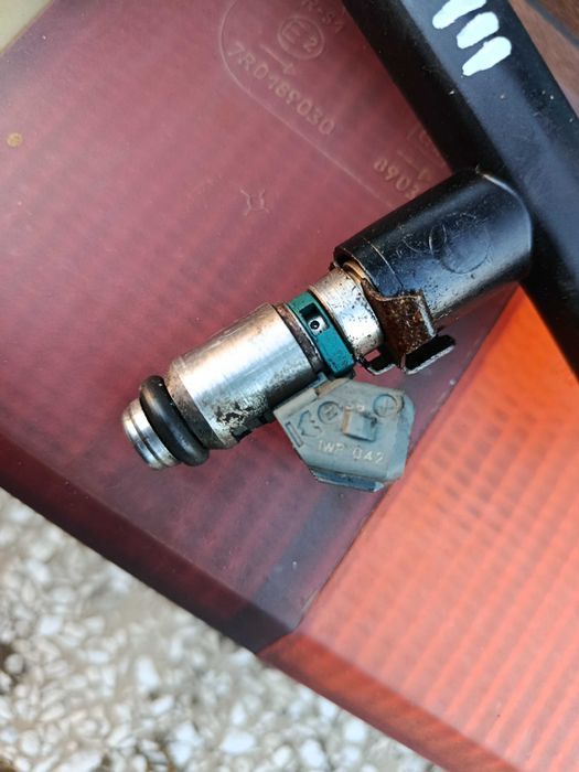 Listwa Wtryskowa Wtryski Renault Clio Laguna Megane 1,6 1,8 2,0 IWP042 Komplet