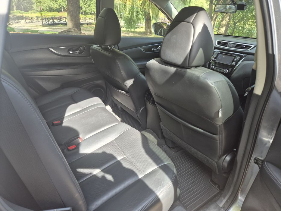 Nissan Rogue SL AWD