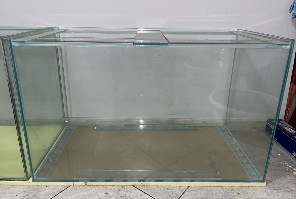 Новий акваріум на 300 л