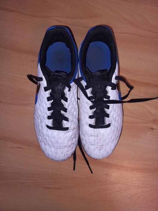 Turfy piłkarskie NIKE TIEMPO 36