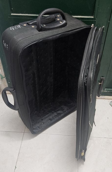 Mala de viagem preta