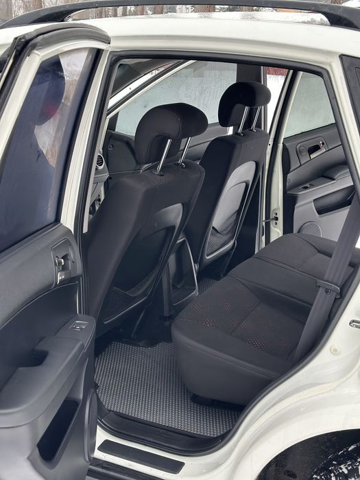 Продам Sang Yong Actyon