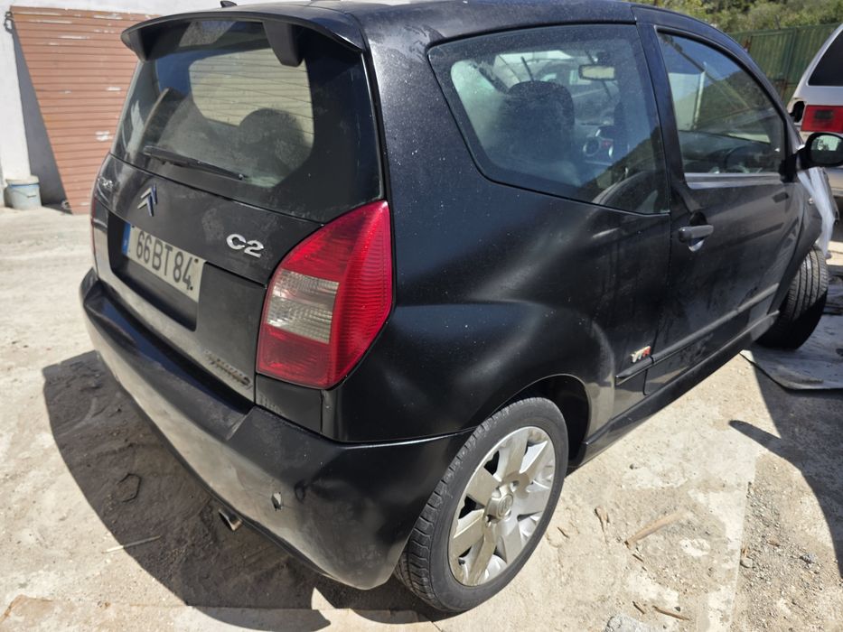Citroën  c2 1.4 HDI todas as peças disponíveis