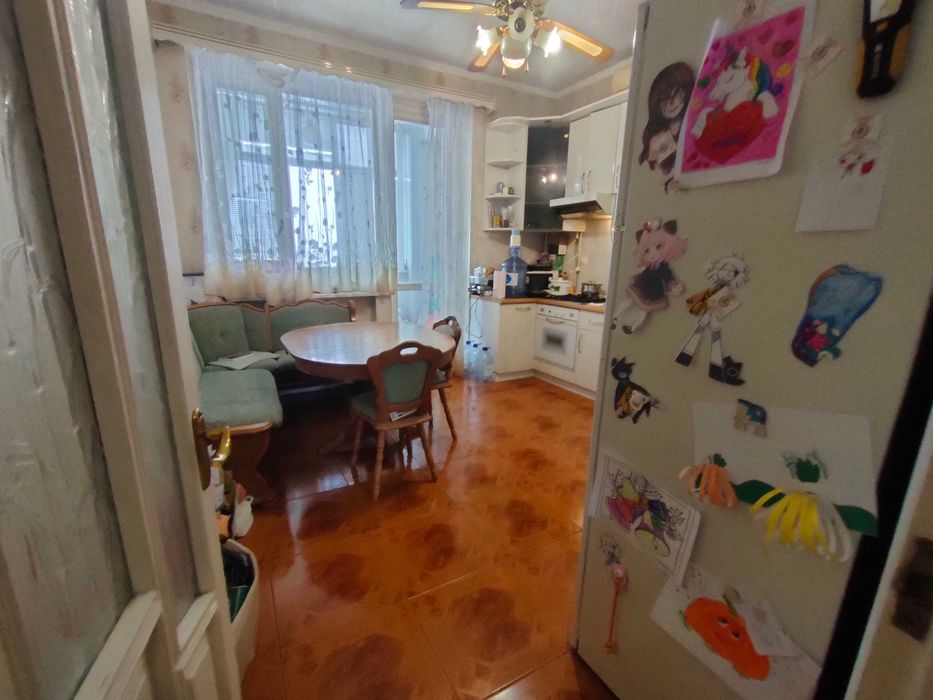 Продам 4кк в Котеджному будинку з гаражем