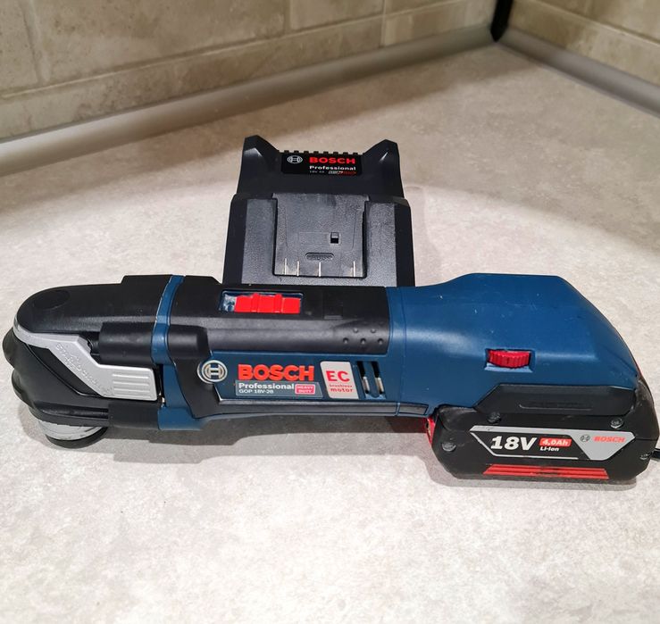 Безщітковий Реноватор Bosch GOP 18v-28