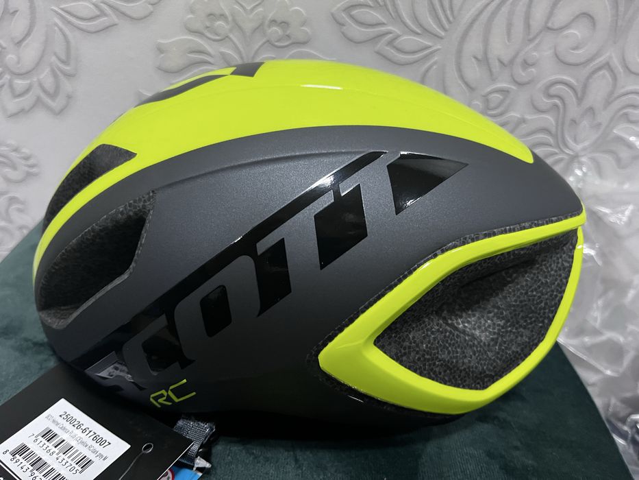 Kask rowerowy scott cadence plus rozmiar M nowy Mips