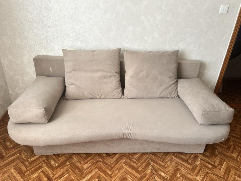 Продам диван Livs