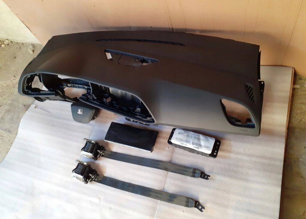 Seat Leon 3 Airbags, Tablier, Cintos de Segurança e Kit de Airbags