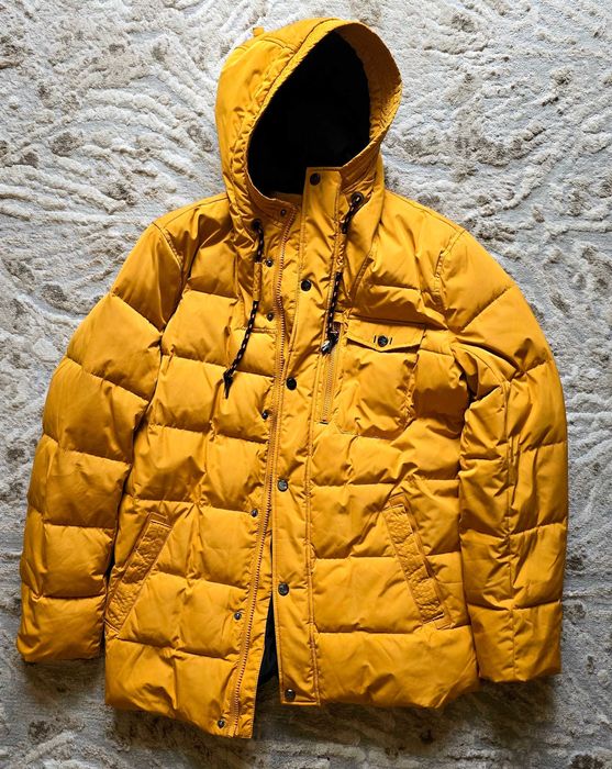 Зимовий пуховик Finn Flare A18-42010