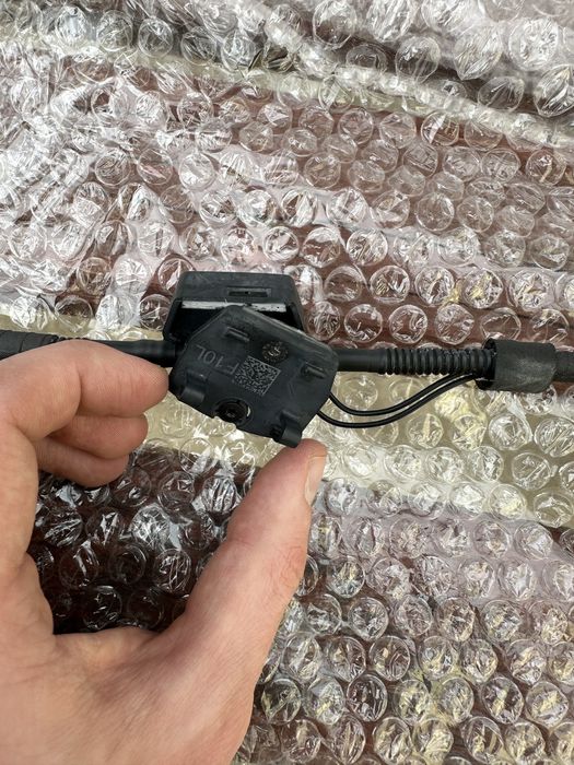 Форсунки омивачі вітрового скла BMW F10