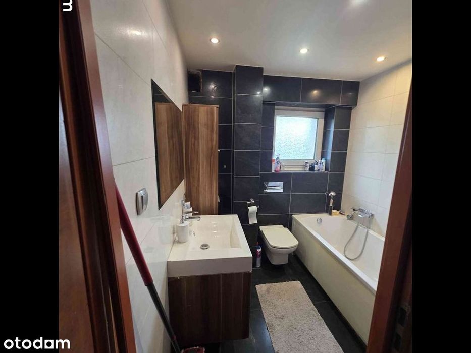 Sprzedam mieszkanie Będzino 3 pokoje , balkon, parter, piwnica 72m2