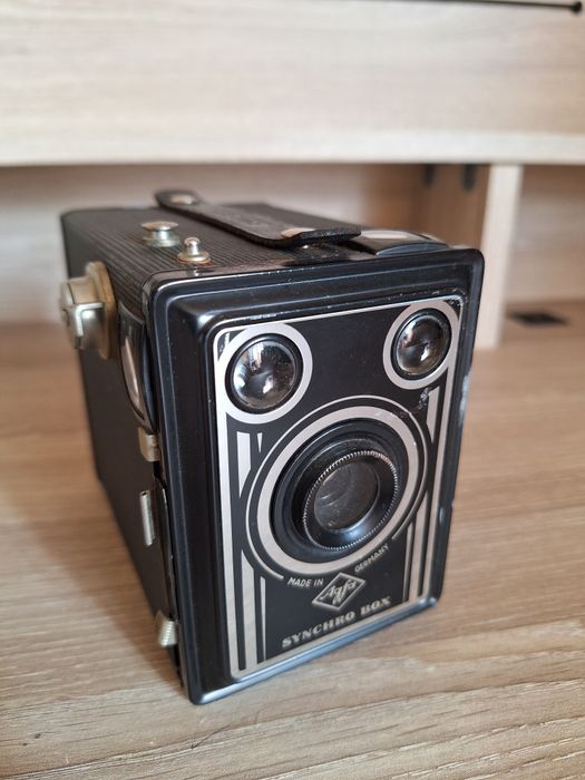 Máquina fotográfica Agfa Syncro Box