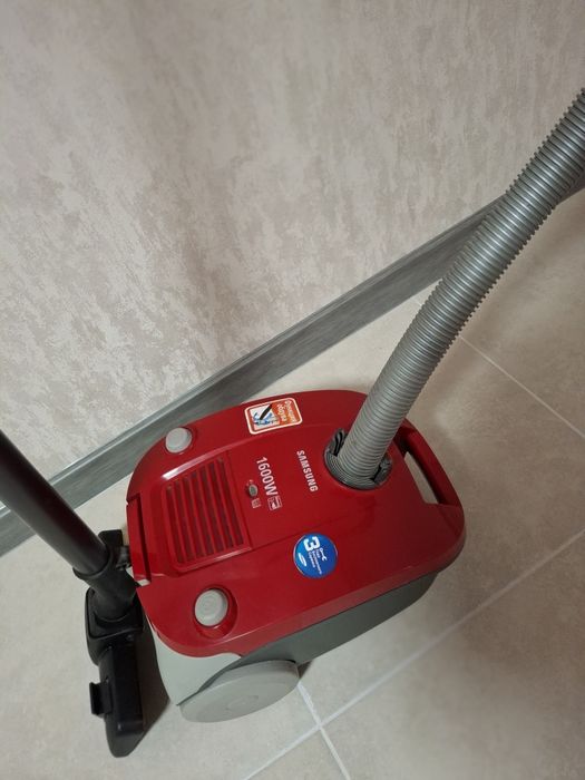 Продам пилосос Sumsung