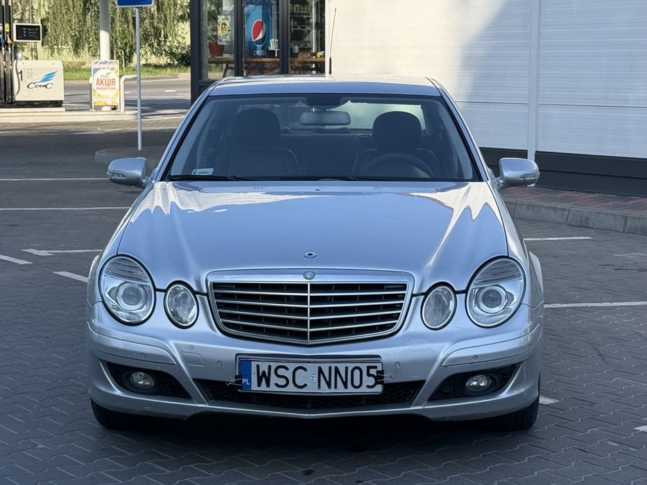 Mercedes E200 2007 рік