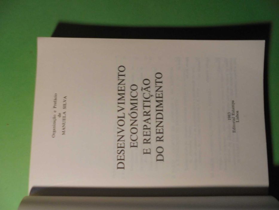 Silva (Manuela);Desenvolvimento Económico e Repartição de Rendimentos