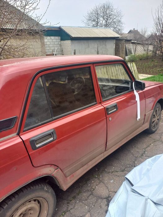 Продам Ваз 2105 в нормальному стані