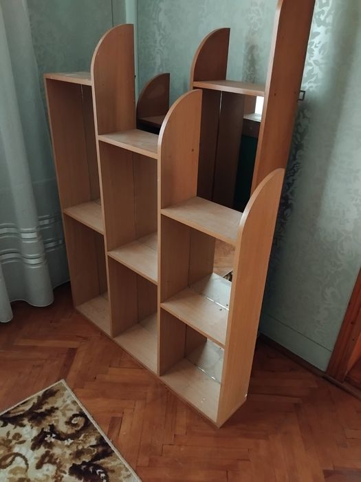 Продам дві полиці