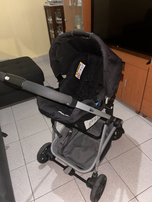 Carrinho de bebé 2 em 1