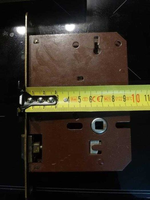 Hardware – Locks and Handles64729947678722123