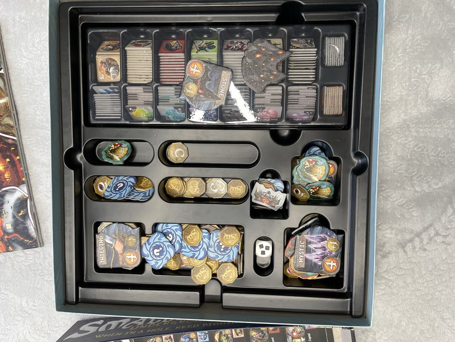 Настільна гра Small World Underground (англійською з перекладом) нова